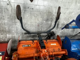 Трактор Kubota B7000, снимка 4