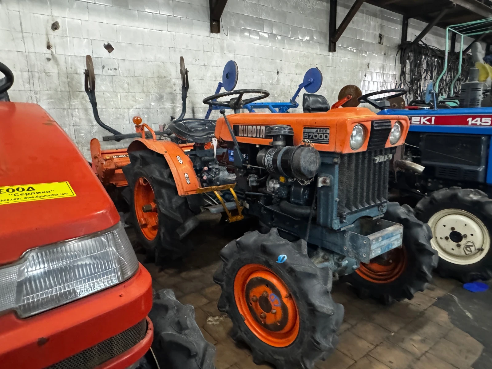 Трактор Kubota B7000, снимка 2 - Селскостопанска техника - 56218572