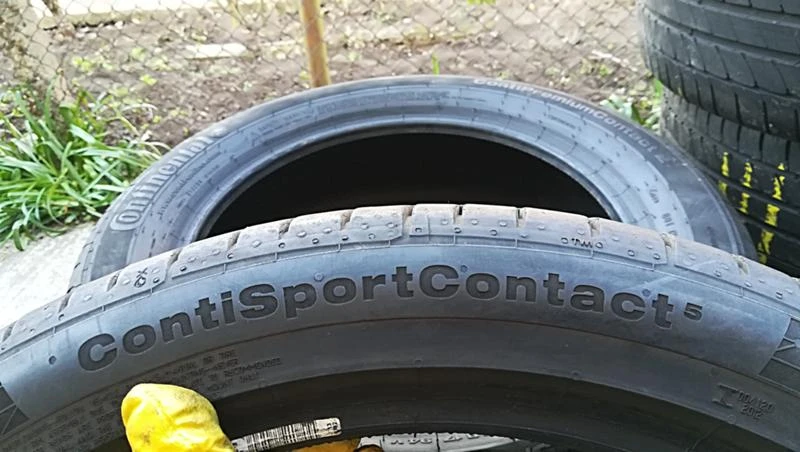 Гуми Летни 235/40R19, снимка 5 - Гуми и джанти - 24773766