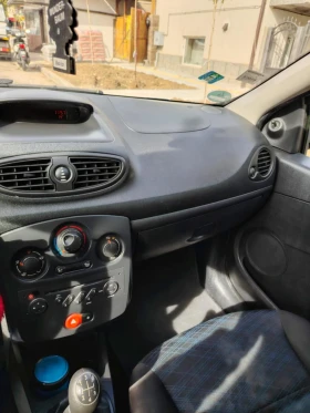 Renault Clio, снимка 6 — Bazar.bg Renault Clio, снимка 6