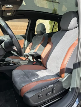 VW ID.4 1ST MAX 77KWH/ГАРАНЦИЯ/ЗИМНИ ГУМИ/FULL OPTIONS, снимка 8 - Автомобили и джипове - 53380762