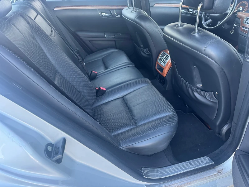 Mercedes-Benz S 500 5, 5i V8, 388к.с., soft close, airmatic, kamera, t, снимка 11 - Автомобили и джипове - 31421822