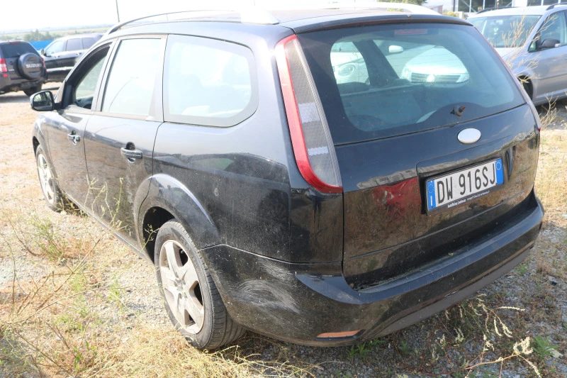 Ford Focus 1.6 TDCI, снимка 8 - Автомобили и джипове - 41664943