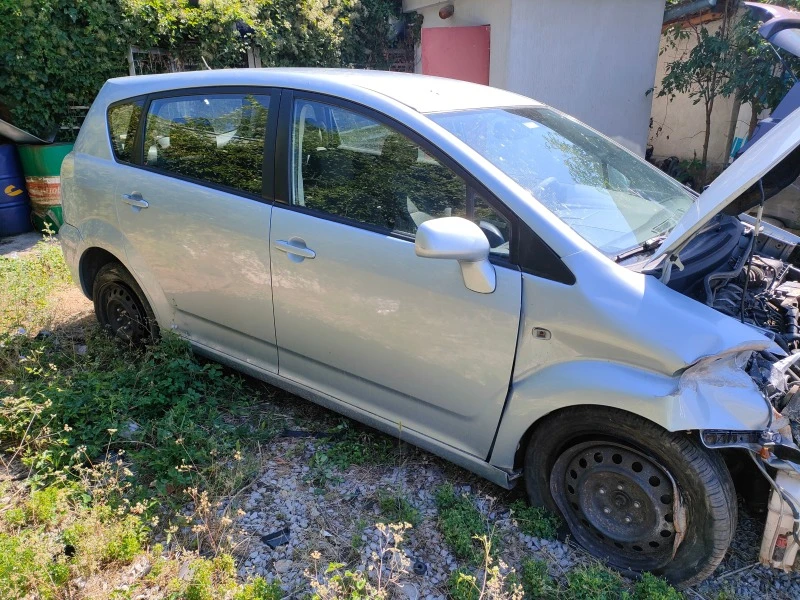 Toyota Corolla verso 2.2D4D 136кс, снимка 3 - Автомобили и джипове - 41802854