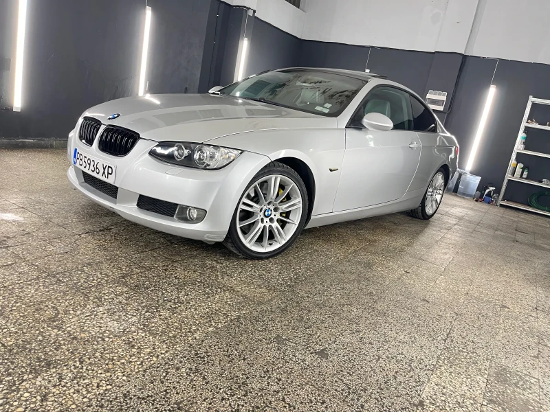 BMW 330, снимка 1 - Автомобили и джипове - 47884182