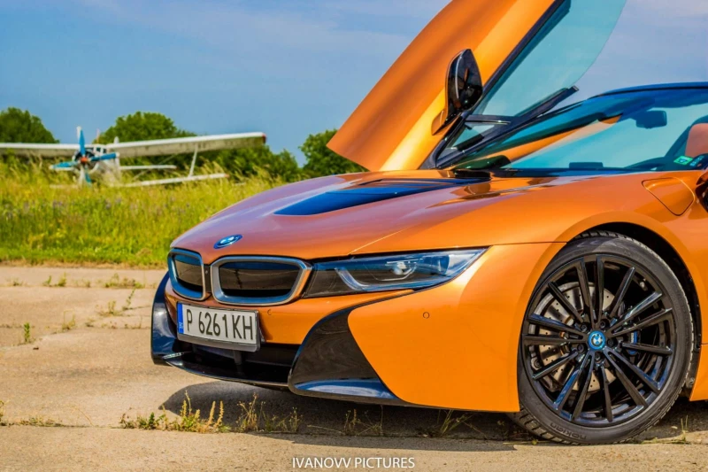 BMW i8 Roadster, facelift, снимка 6 - Автомобили и джипове - 47960855