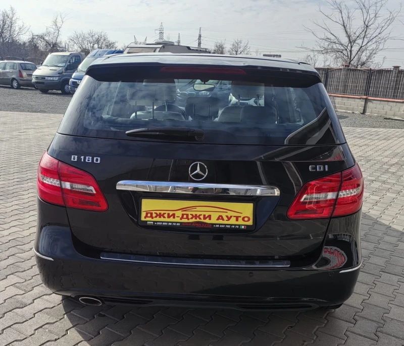 Mercedes-Benz B 180 1.5D, снимка 4 - Автомобили и джипове - 48817564