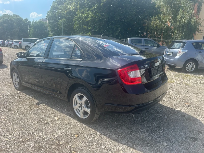 Skoda Rapid 1.6TDI 105kc EVRO5, снимка 3 - Автомобили и джипове - 51108114
