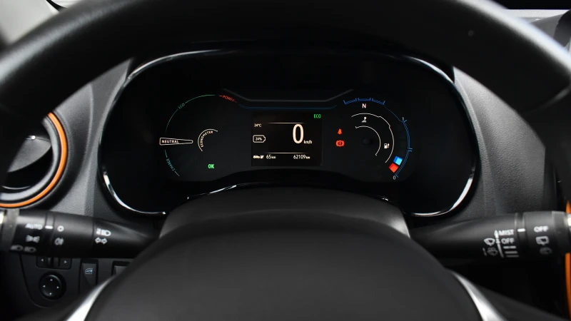 Dacia Spring Comfort Plus, снимка 15 - Автомобили и джипове - 51691797