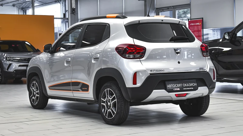 Dacia Spring Comfort Plus, снимка 7 - Автомобили и джипове - 51691797