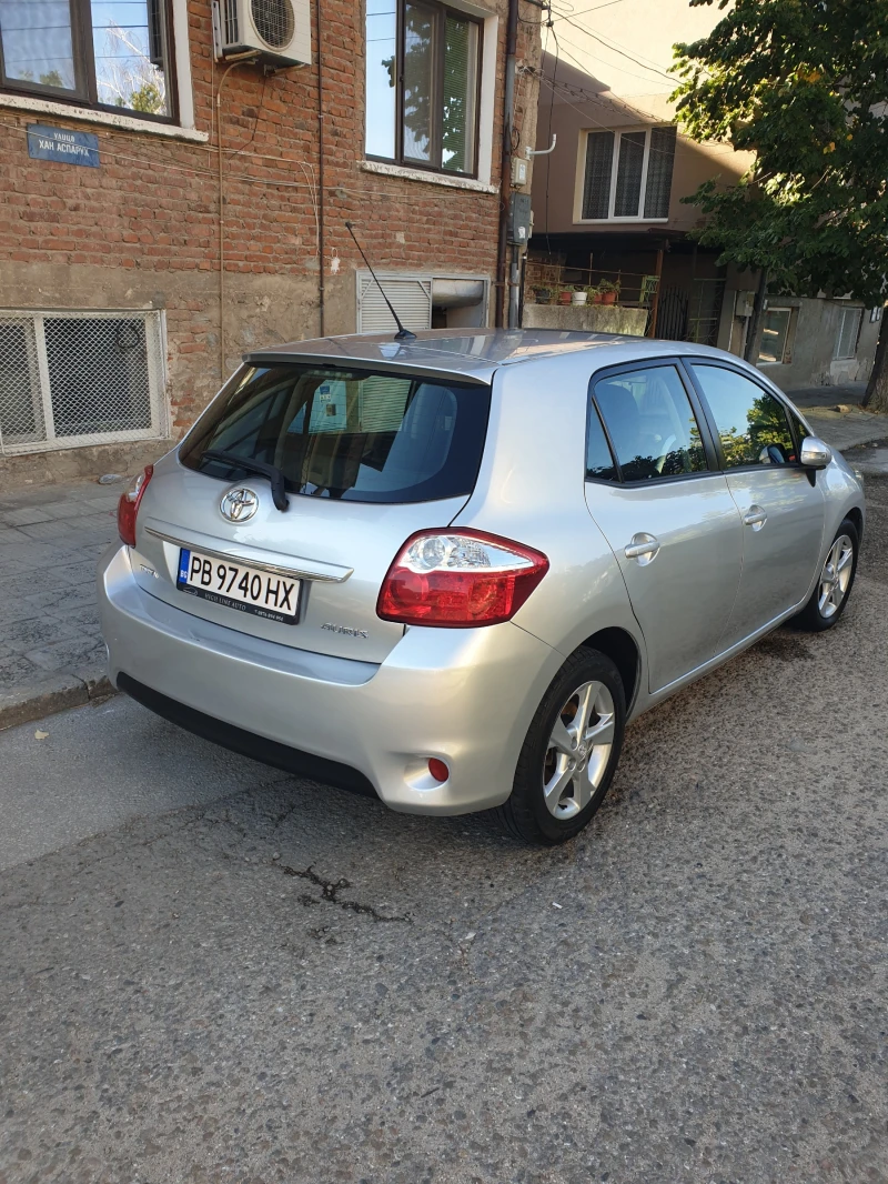 Toyota Auris 1.4 D4D, снимка 4 - Автомобили и джипове - 51788014