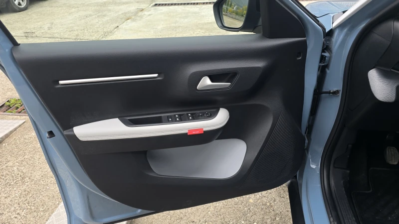 Citroen C3, снимка 7 - Автомобили и джипове - 52535469