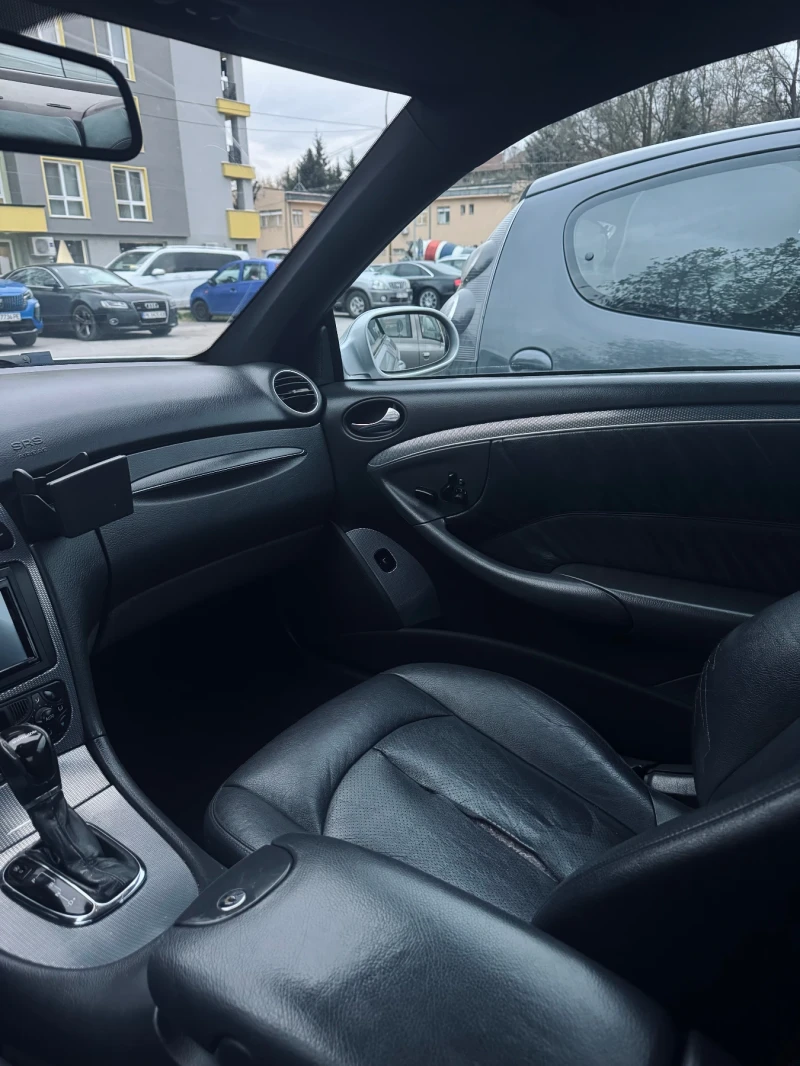 Mercedes-Benz CLK 320 ГАЗ/БЕНЗИН, снимка 12 - Автомобили и джипове - 52653118