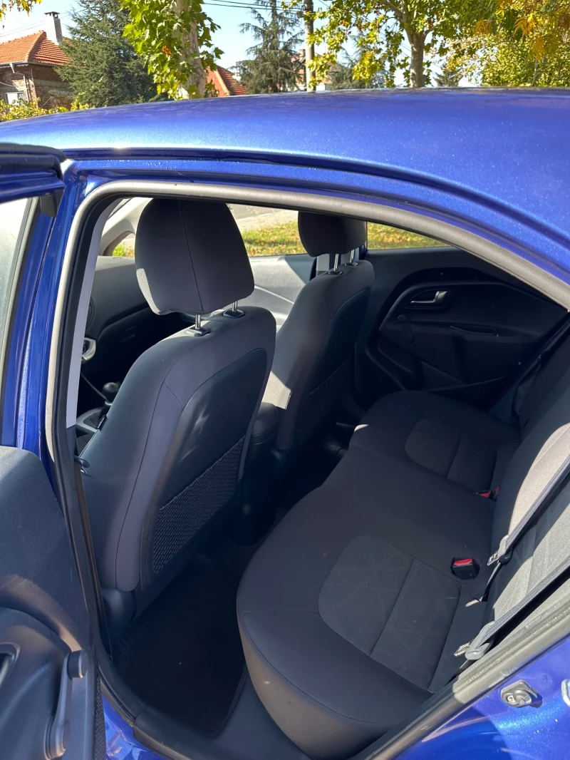 Kia Rio 1.2 BENZIN AUSTRIA , снимка 11 - Автомобили и джипове - 52912783