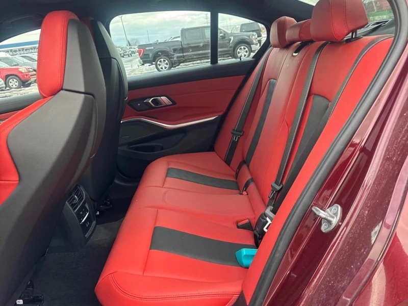 BMW M3 * Competition M xDrive * CARFAX * , снимка 13 - Автомобили и джипове - 53035558