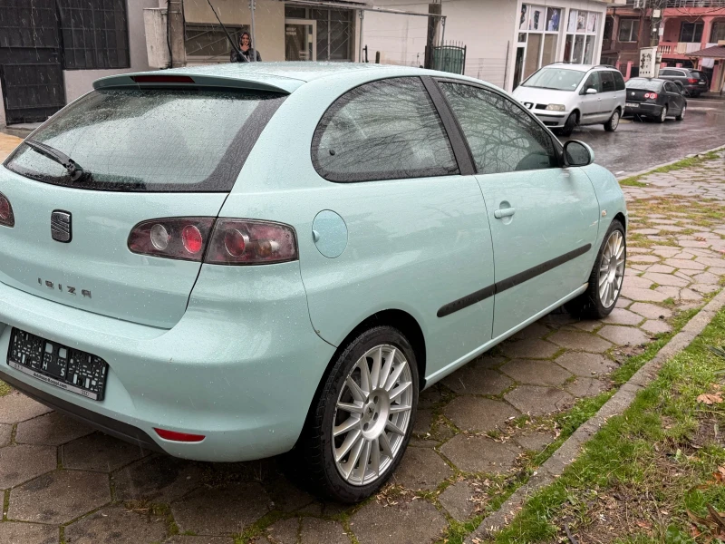 Seat Ibiza, снимка 3 - Автомобили и джипове - 53063660