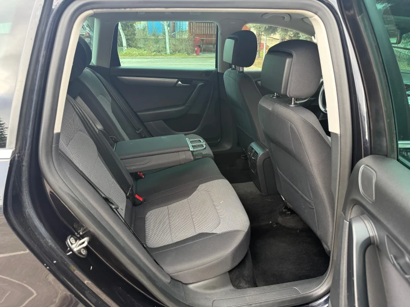 VW Passat 2.0TDi/DSG, снимка 13 - Автомобили и джипове - 53264519