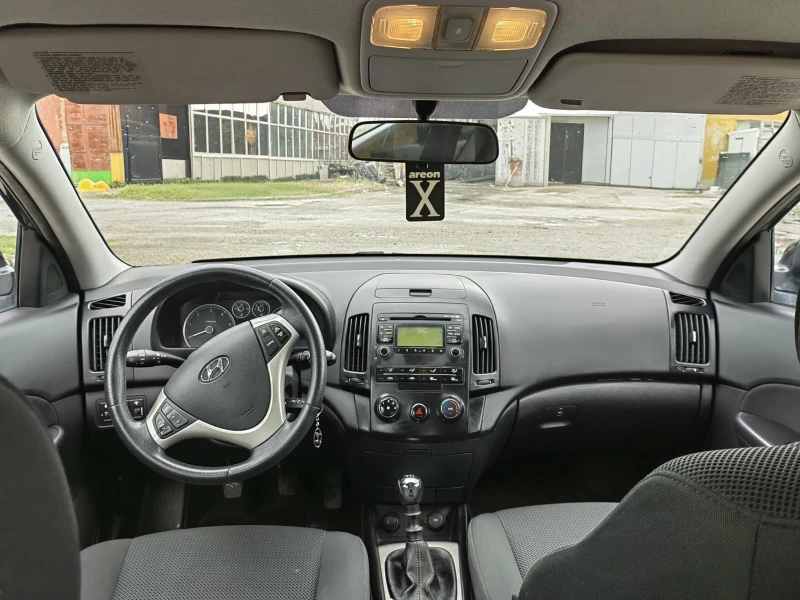 Hyundai I30 2.0CRDI, снимка 3 - Автомобили и джипове - 53267890