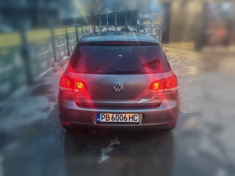 VW Golf 1.6 TDI High line Сервизни документи, снимка 3 - Автомобили и джипове - 53349541