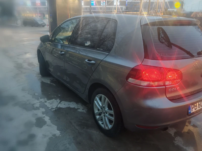 VW Golf 1.6 TDI High line Сервизни документи, снимка 4 - Автомобили и джипове - 53349541