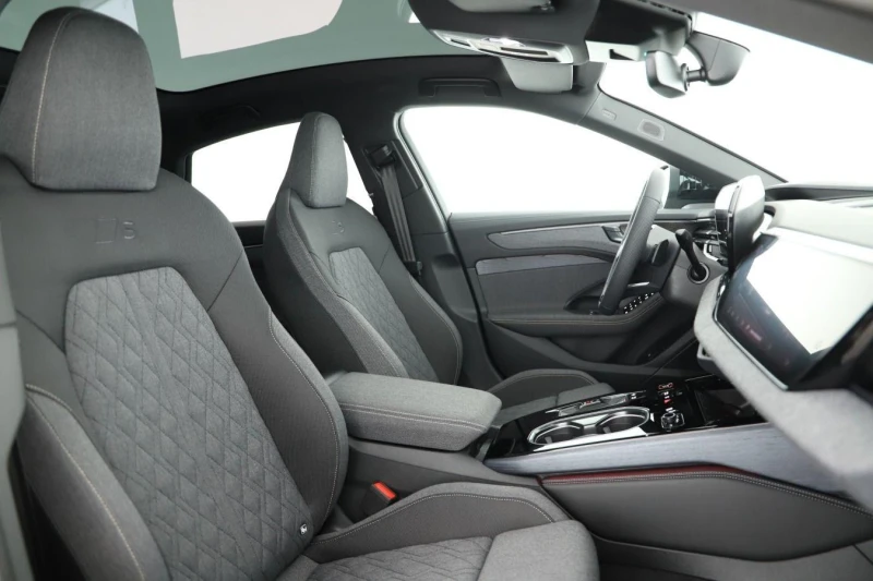 Audi A6 E-HYBRID QUATTRO S-LINE B&O PANORAMA, снимка 12 - Автомобили и джипове - 53375020