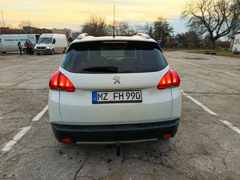 Peugeot 2008 1.6.115 кс , снимка 9 - Автомобили и джипове - 53541404
