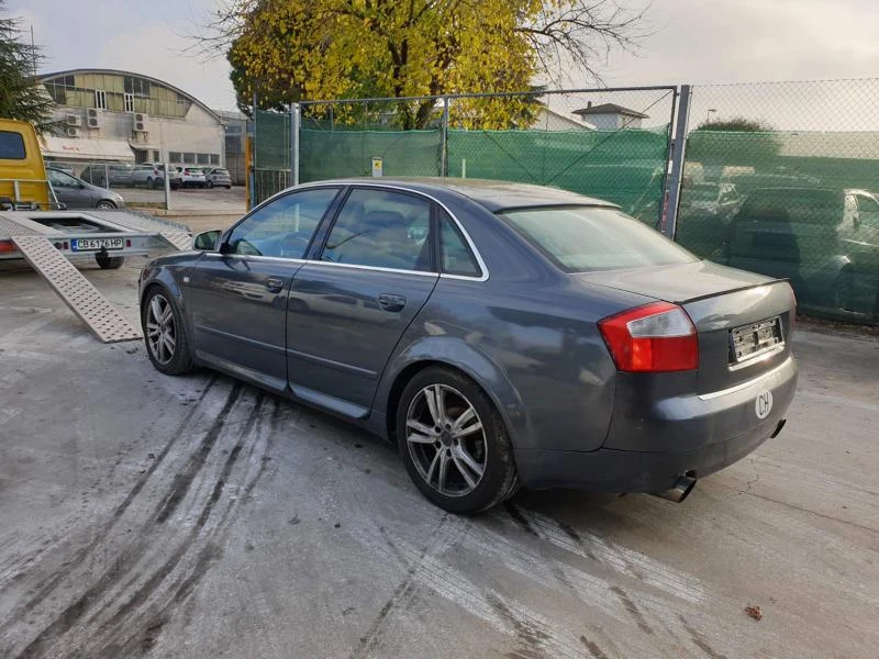 Audi A4 3.0v6 темпомат кожа - изображение 2