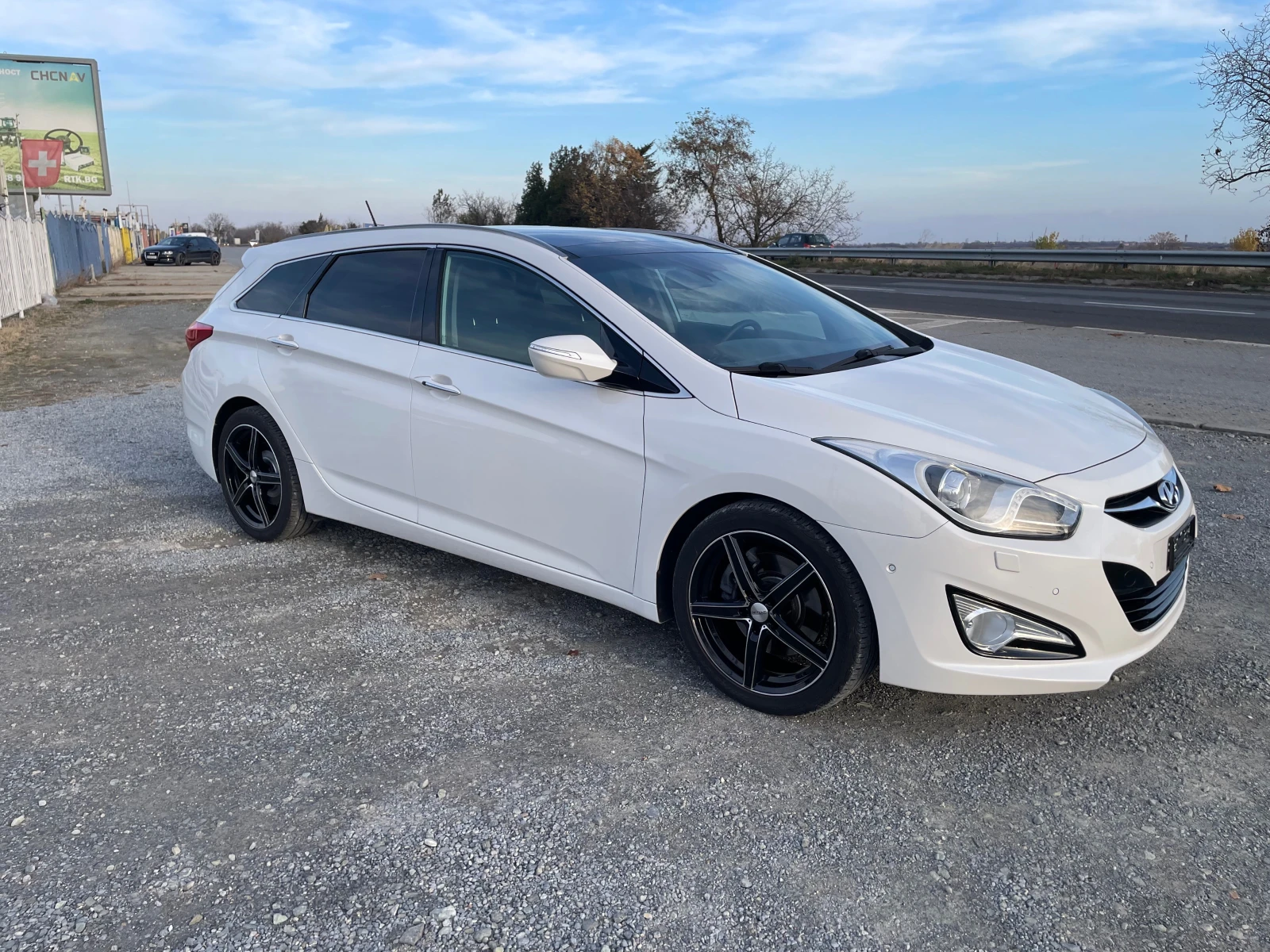 Hyundai I40 AUT. NAVI FULL ШВЕЙЦАРИЯ - изображение 4