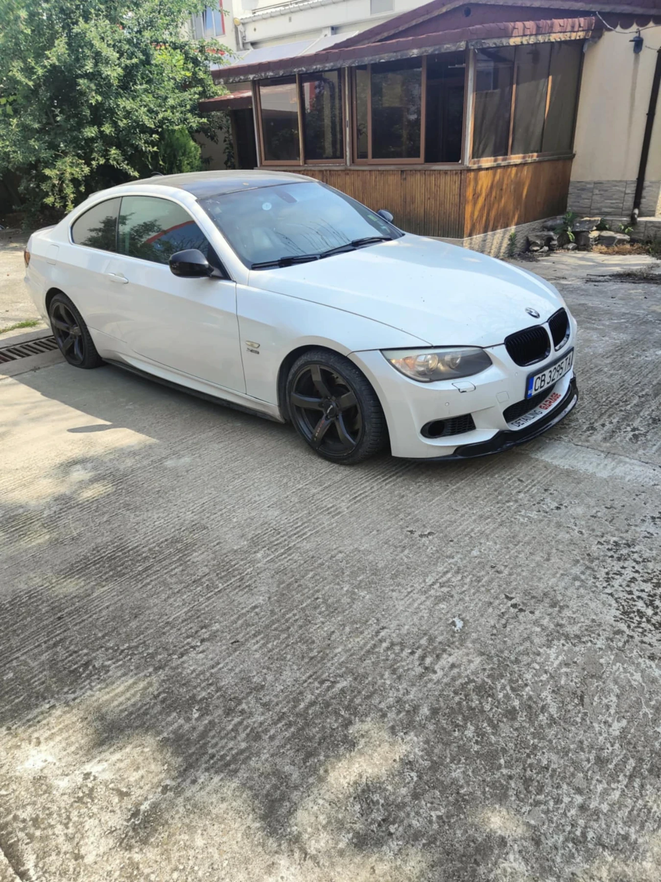 BMW 330  - изображение 2