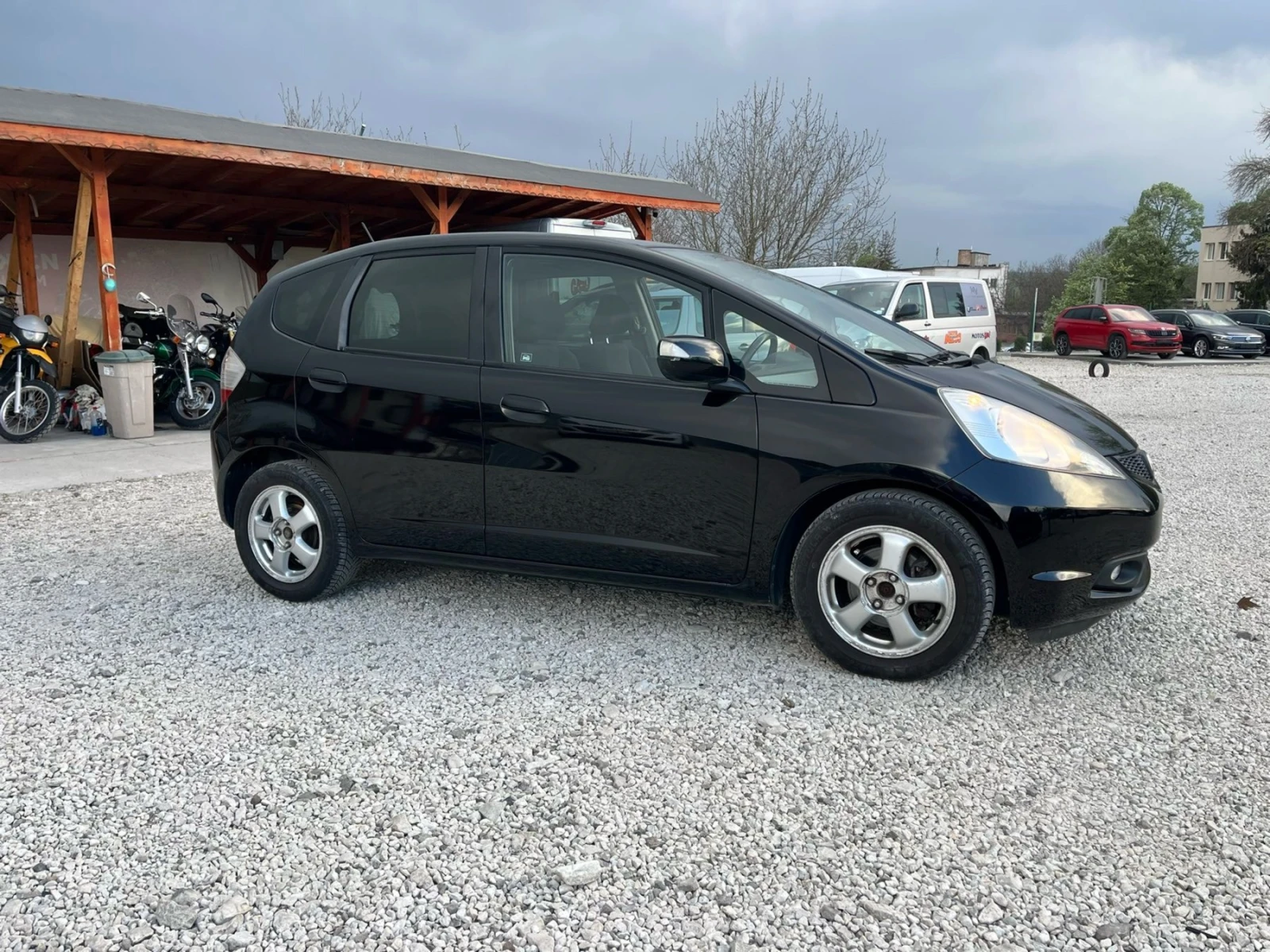 Honda Jazz 1.4 автомат панорама - изображение 3