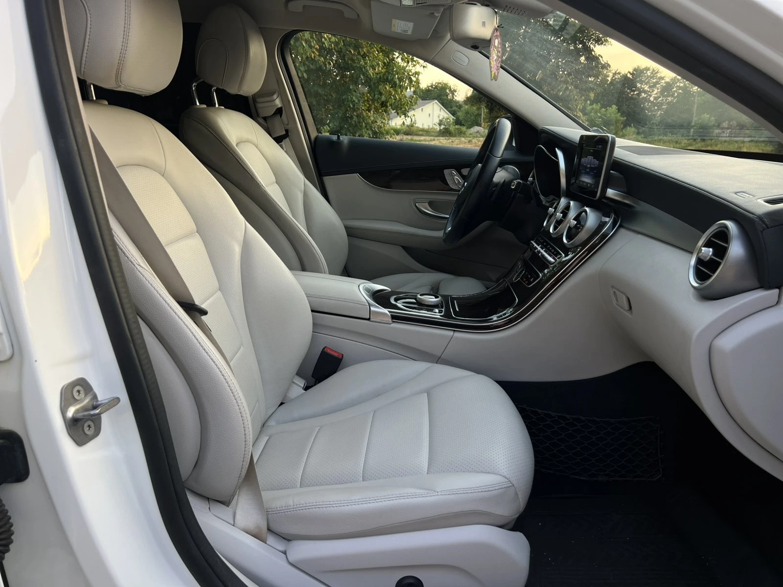 Mercedes-Benz C 300 C300 - изображение 10