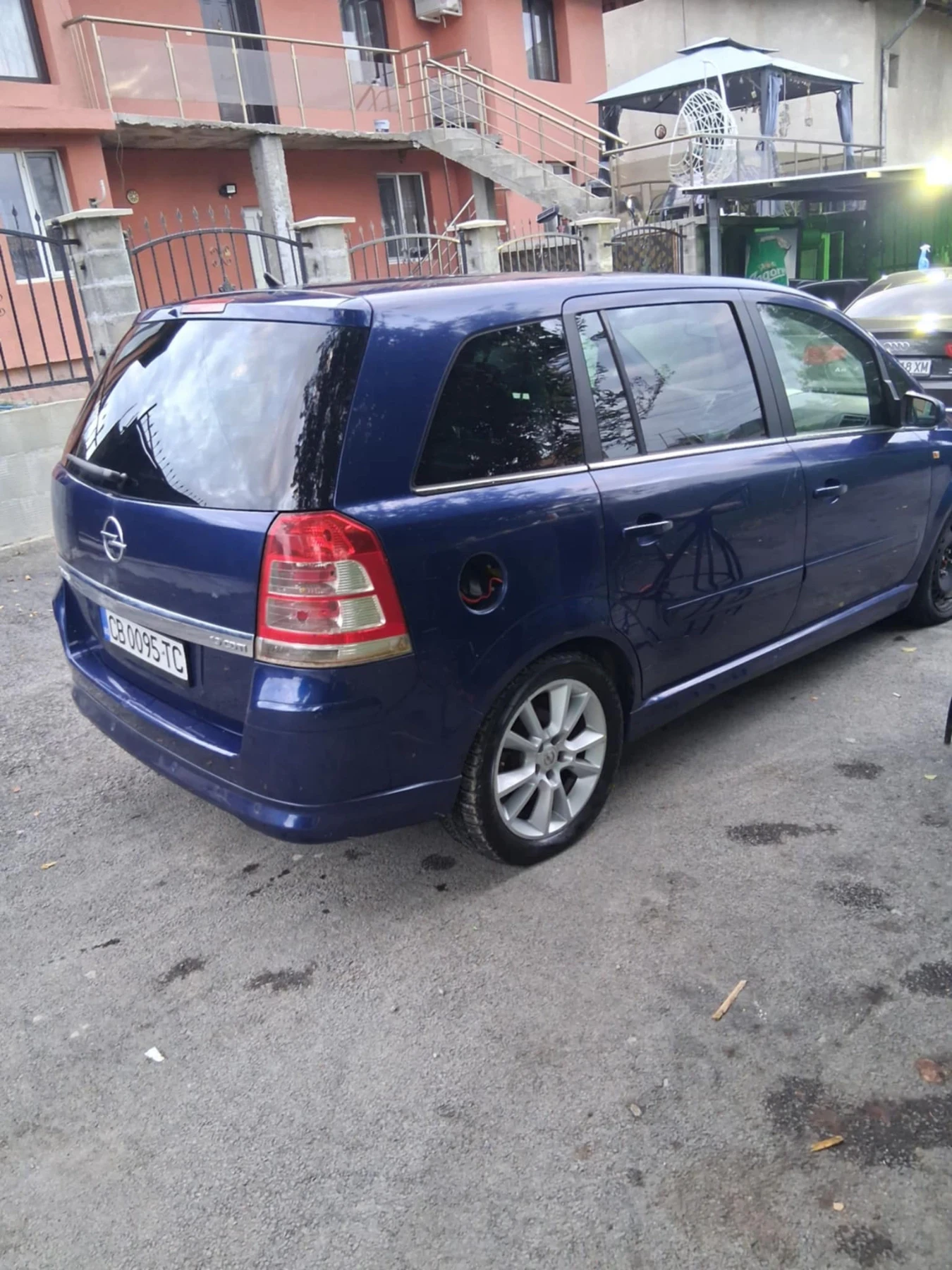 Opel Zafira  - изображение 8