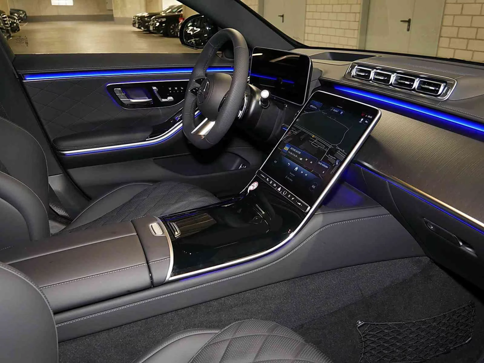 Mercedes-Benz S 450 AMG/367HP/ActiveBodyControl/DISТ/360/PANO/HUD/914v - изображение 7