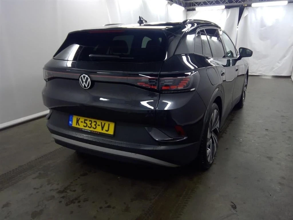 VW ID.4 1ST MAX 77KWH/ГАРАНЦИЯ/ЗИМНИ ГУМИ/FULL OPTIONS - изображение 2