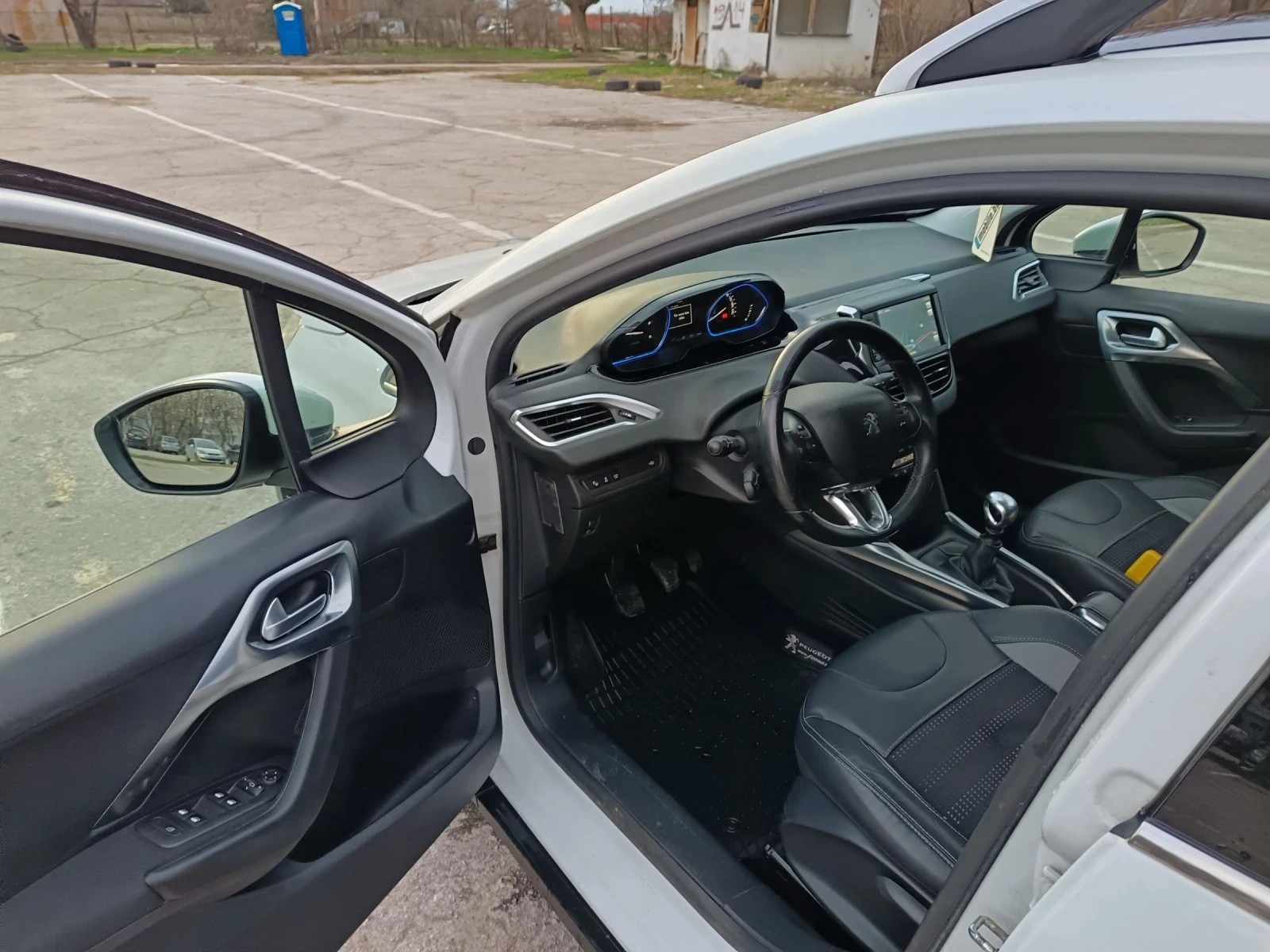 Peugeot 2008 1.6.115 кс  - изображение 10