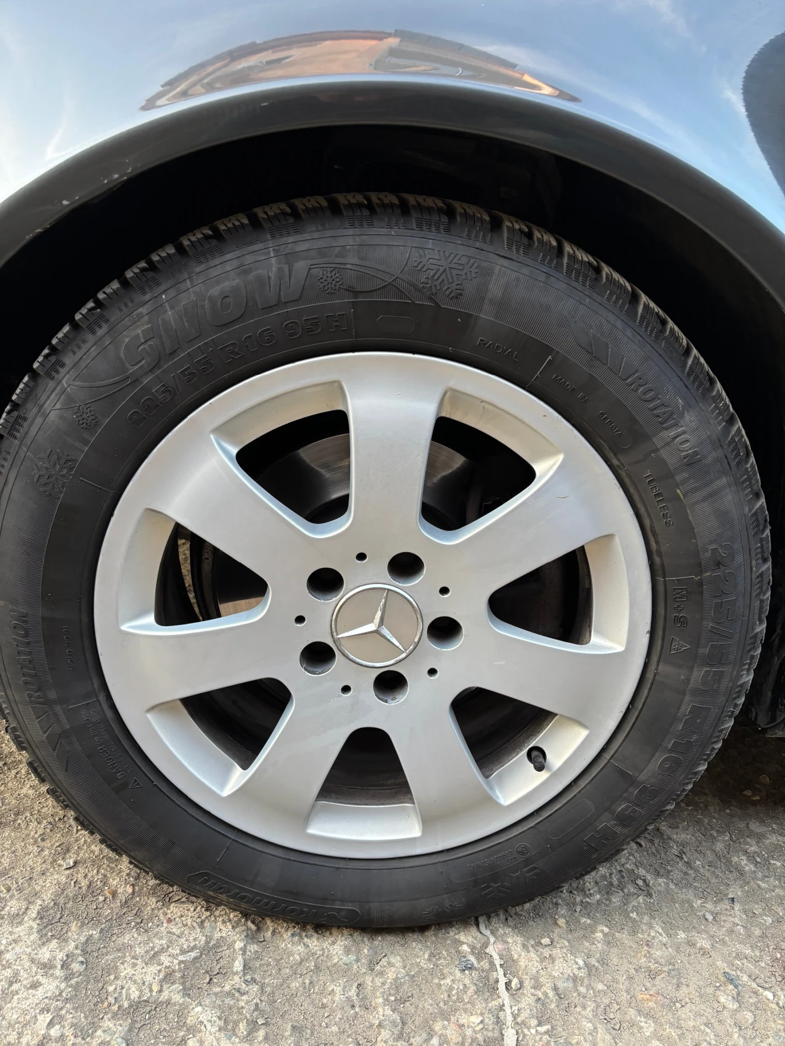 Mercedes-Benz E 270 2.7, CDI, снимка 16 - Автомобили и джипове - 53802900