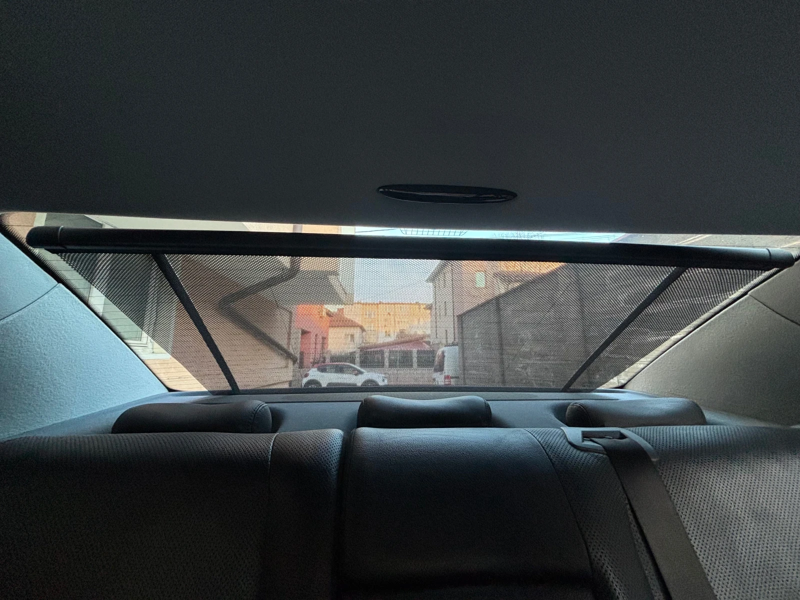 Mercedes-Benz E 270 2.7, CDI, снимка 15 - Автомобили и джипове - 53802900