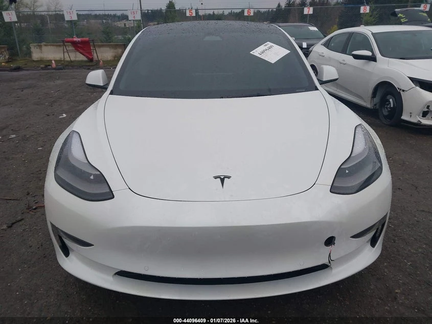 Tesla Model 3 Performance Dual Motor All-Wheel Drive, снимка 13 - Автомобили и джипове - 53942365
