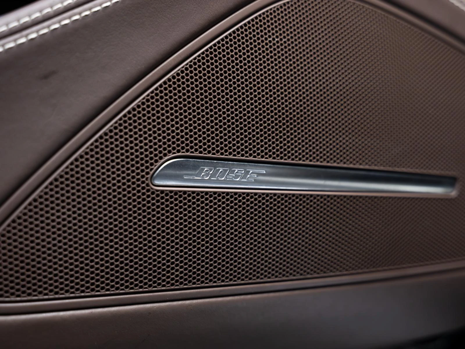 Audi A8 4.2 TDI* QUATTRO* BOSE* 3XTV* LONG* LED* ОБДУХВ* P, снимка 14 - Автомобили и джипове - 54257841