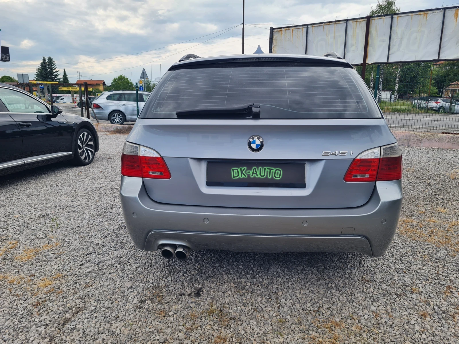 BMW 545 M-Paket!!HadUp!!Panorama!!GPL/LPG!!AUTOMATIC!!, снимка 5 - Автомобили и джипове - 54804192