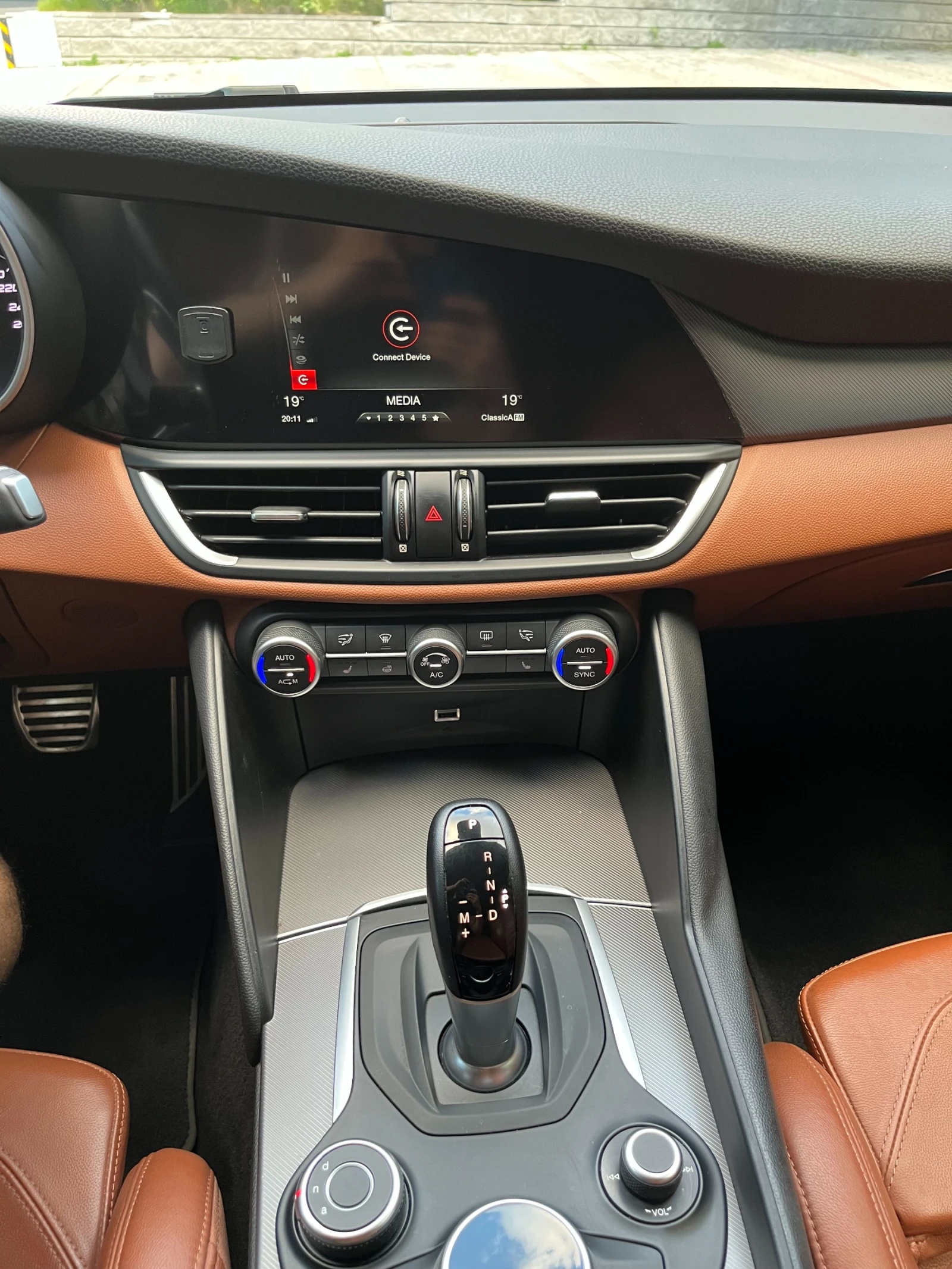 Alfa Romeo Giulia Veloce, снимка 13 - Автомобили и джипове - 54812149