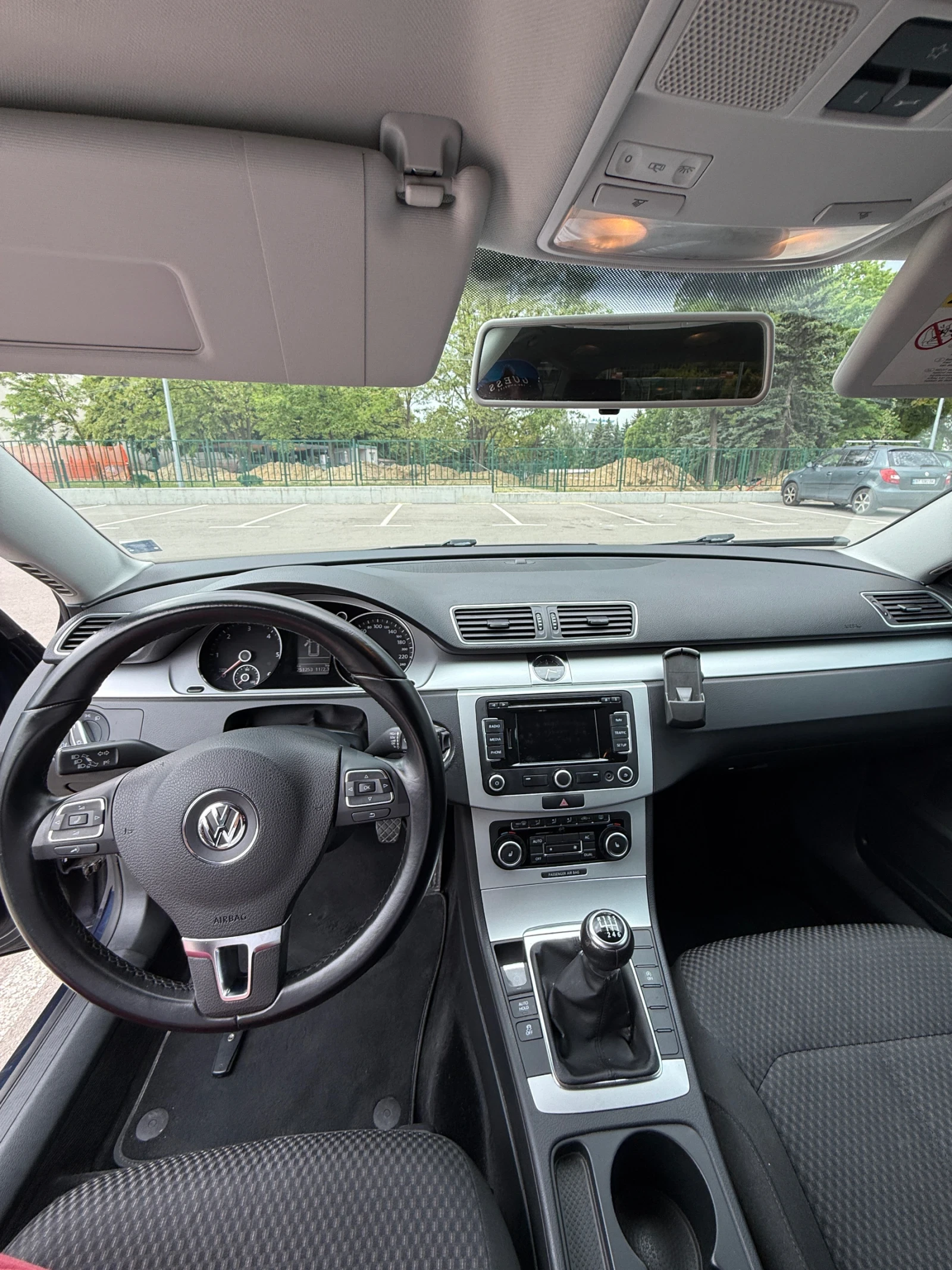 VW Passat 2.0TDI BLUEMOTION, снимка 10 - Автомобили и джипове - 54836237