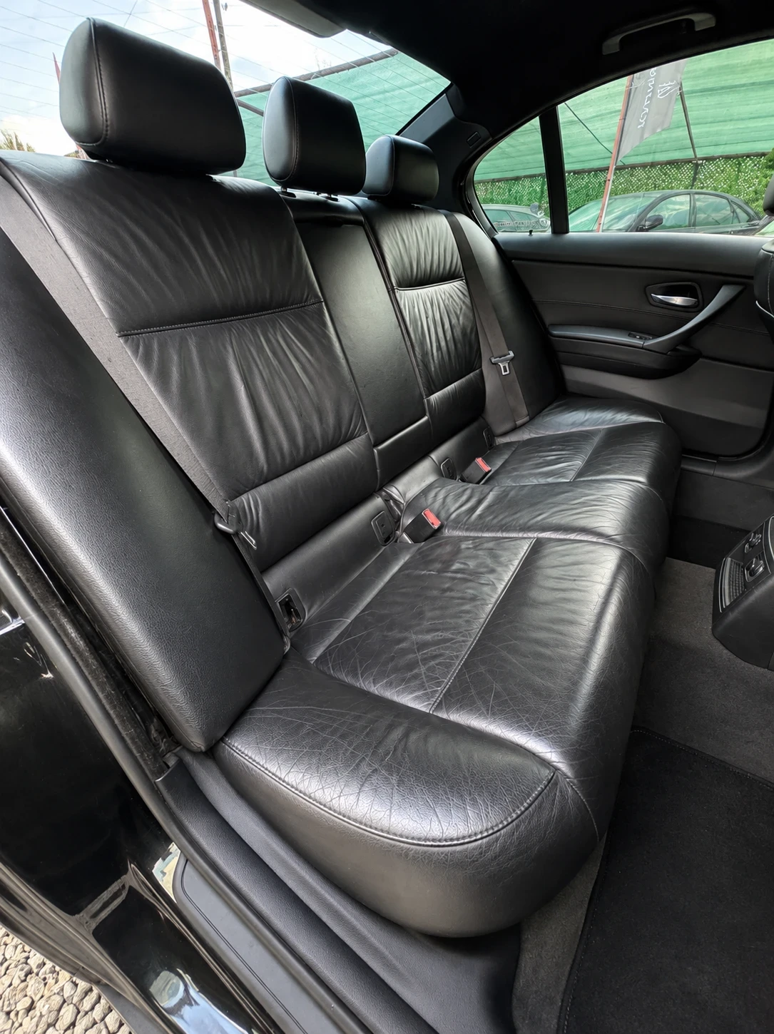 BMW 330 M57| 300HP| AUTOMATIC| M-PACK| СОБСТВЕН ЛИЗИНГ, снимка 10 - Автомобили и джипове - 54929819