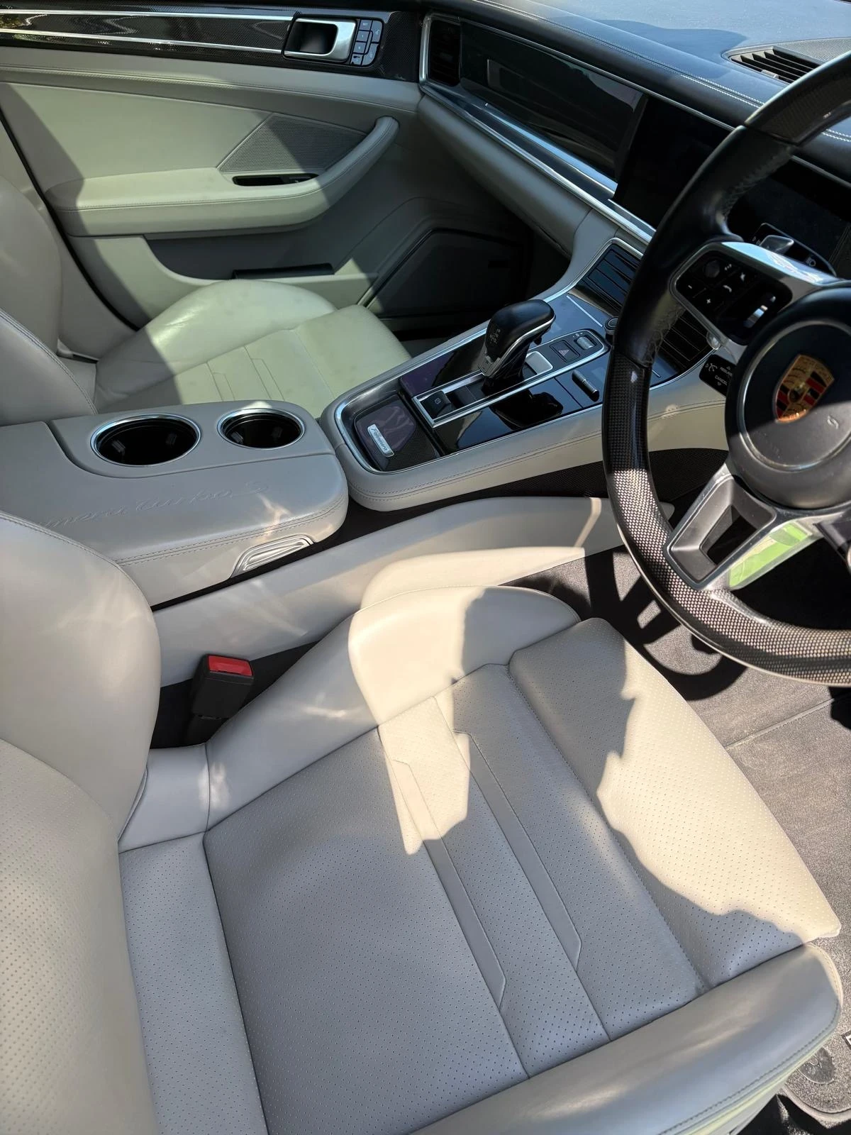 Porsche Panamera, снимка 8 - Автомобили и джипове - 54977835