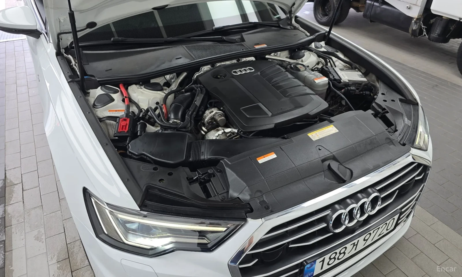 Audi A6 PODGREV* OBDUX* UNIKAT* 56000KM!!!, снимка 6 - Автомобили и джипове - 55170446