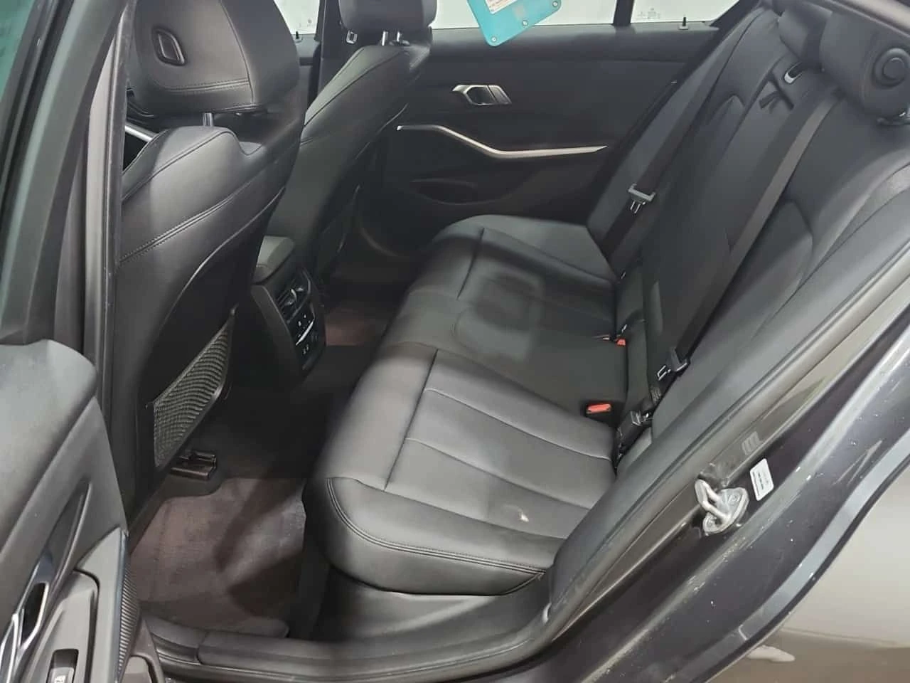 BMW 330 * 330I XDRIVE* АВТОКРЕДИТ БЕЗ ПЪРВОНАЧАЛНА ВНОСКА*, снимка 12 - Автомобили и джипове - 55621373