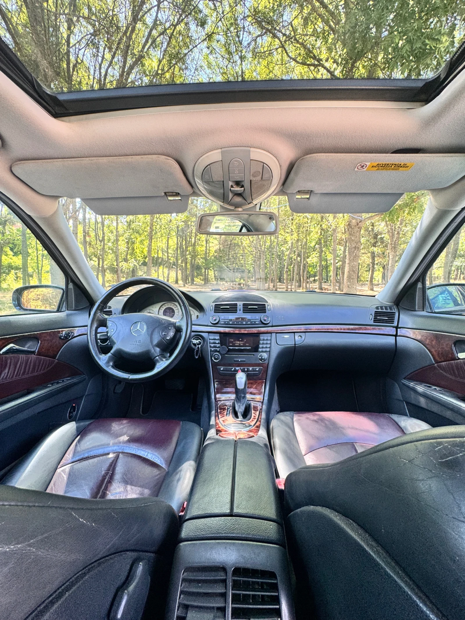 Mercedes-Benz E 320, снимка 5 - Автомобили и джипове - 55894205