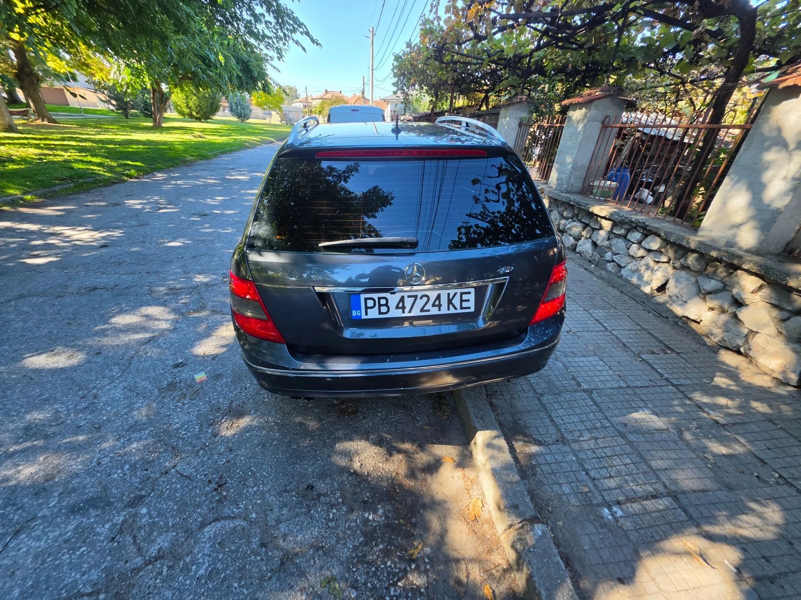 Mercedes-Benz C 200 2.2 АВТОМАТ, снимка 3 - Автомобили и джипове - 56363610