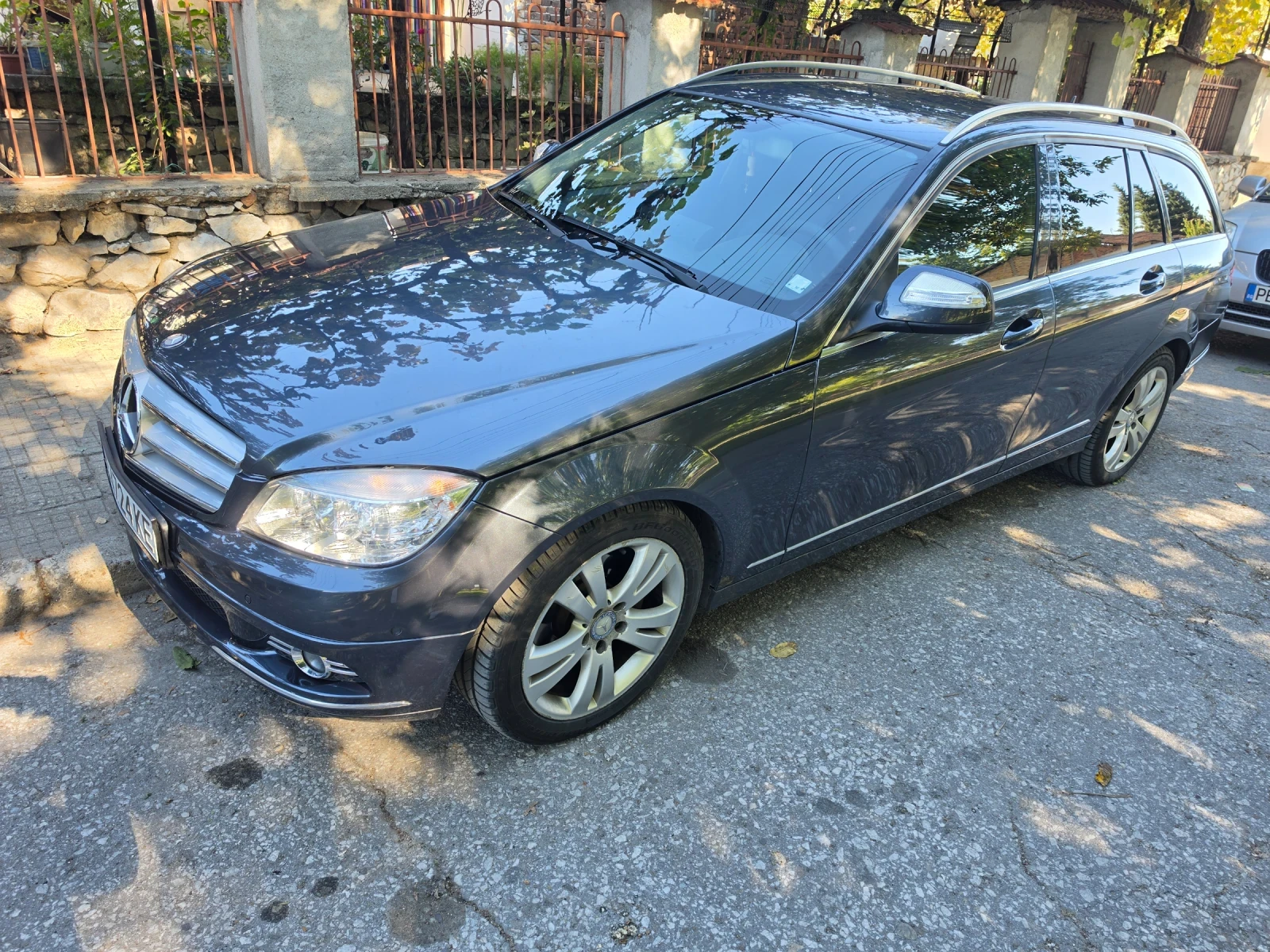 Mercedes-Benz C 200 2.2 АВТОМАТ, снимка 2 - Автомобили и джипове - 56363610