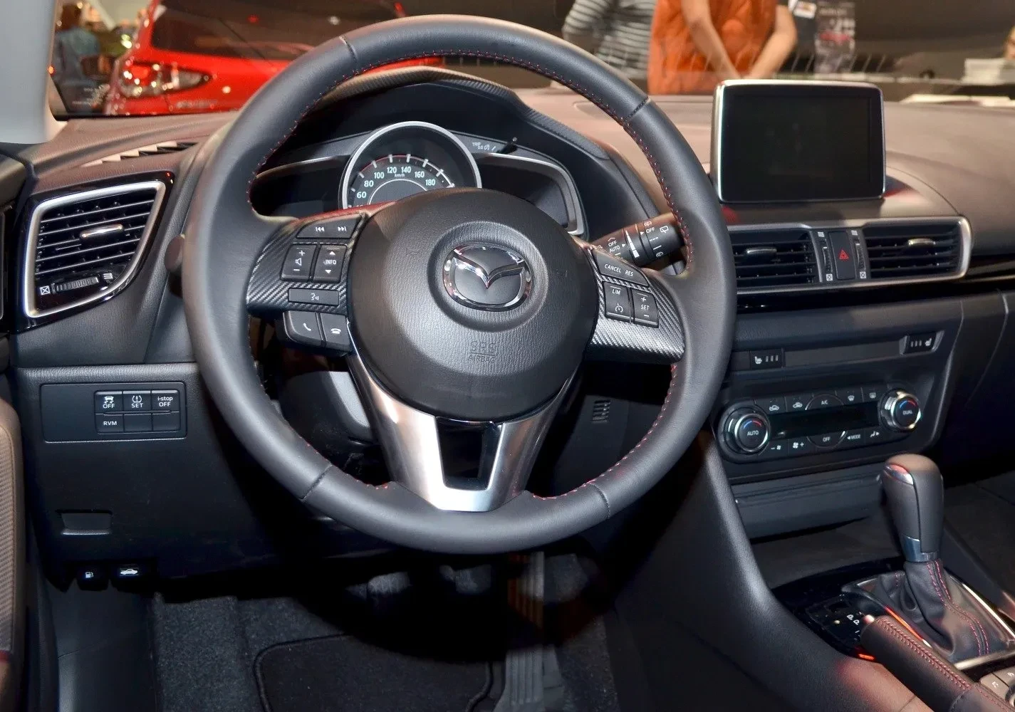 Mazda 3, снимка 4 - Автомобили и джипове - 56649187